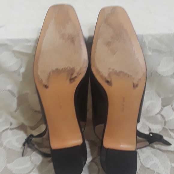 Ferraagamo Leather  shoes pre-owned condition - Picture 5 of 7